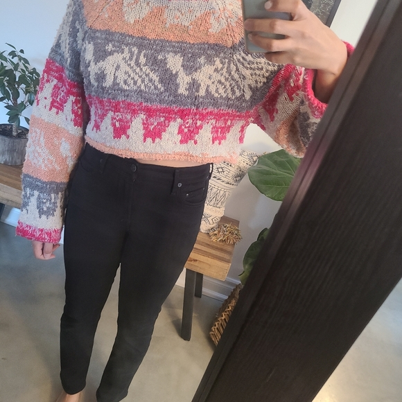 Cropped Urban Outfitters Sweater, XS - Picture 5 of 5